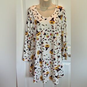 Halloween Nightgown Aphratti Large Excellent pre-owned condition. CLEAN